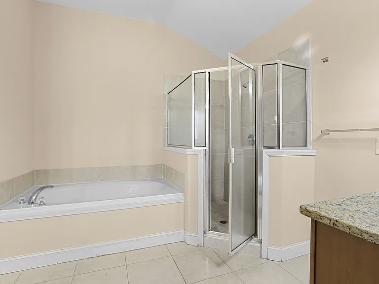 174 Woodhaven Way — Photo 20