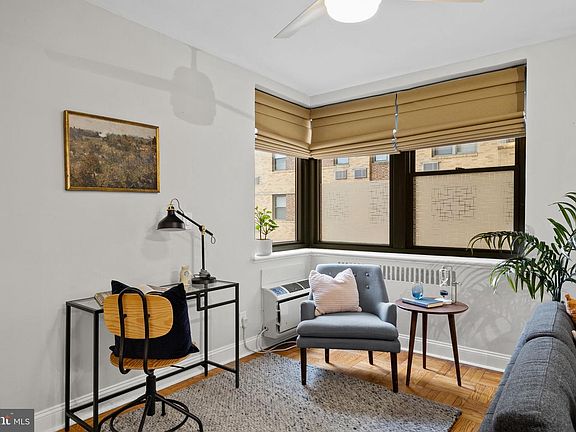 5th image of 2601 Pennsylvania Ave APT 205