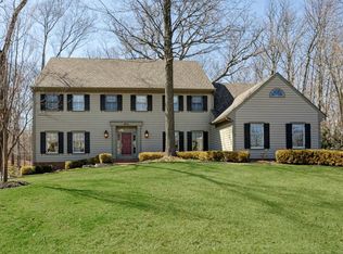 8541 Stonechat Loop, Dublin, OH 43017