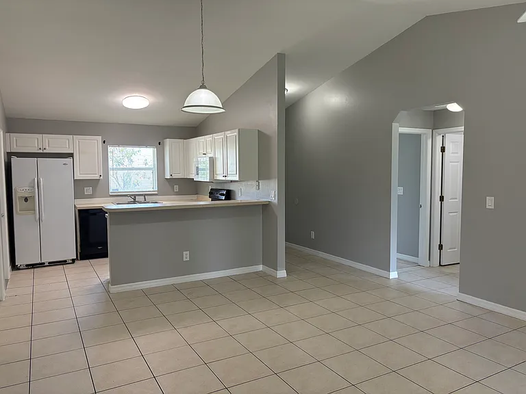 Living Room/Kitchen