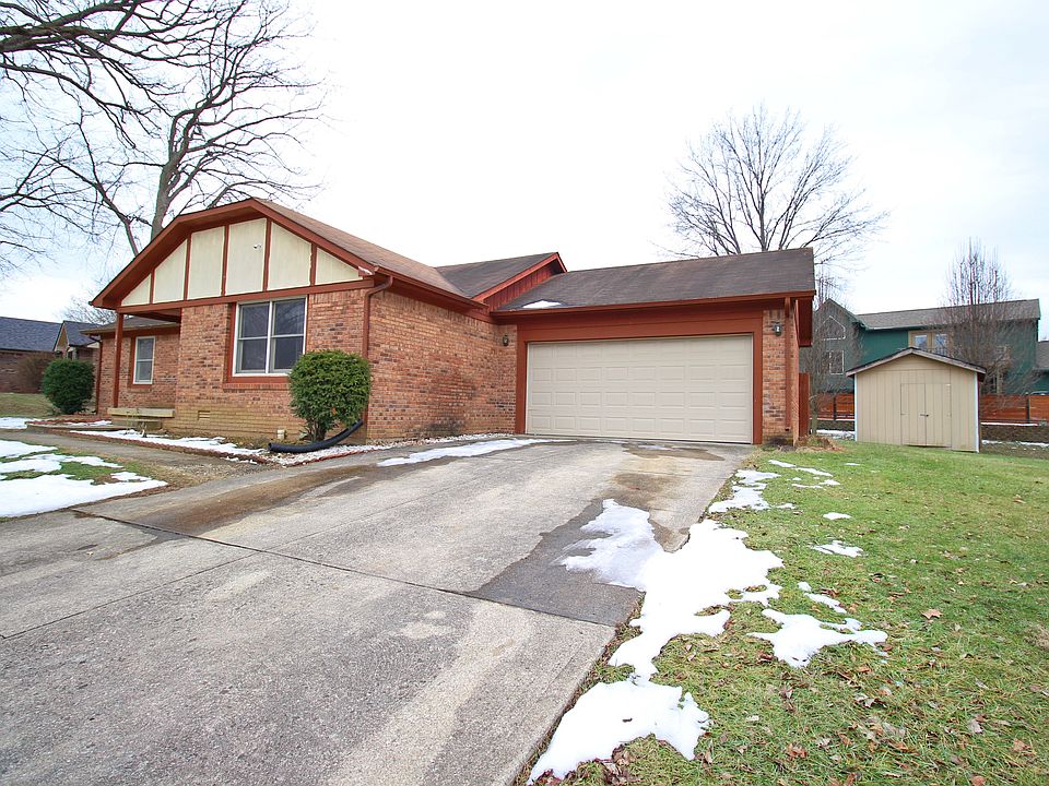 1st image of 143 Dahlia Ln