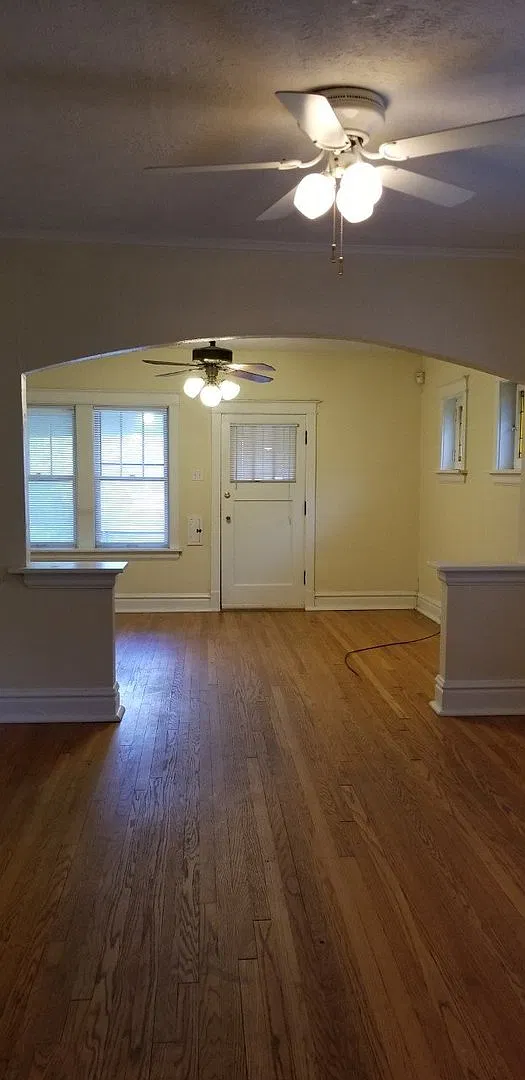 Three Person 2 Bedroom/1 Bath House for Rent in Southwest City — Photo 3