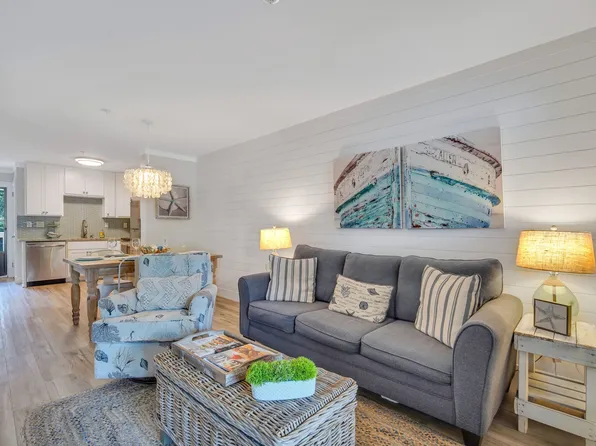 239 Beach City Rd, Hilton Head Island, SC