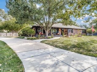 1552 N Lawrence Ct, Wichita, KS 67206