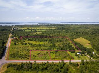 9599 Middle Rd, Dexter, NY 13634