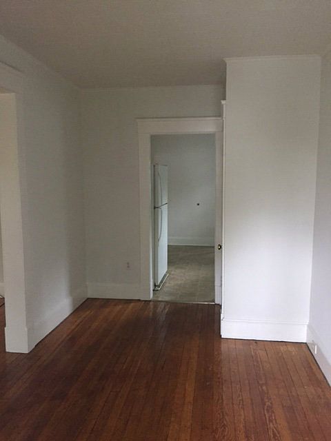 2nd image of 3525 Saint James Rd APT 1
