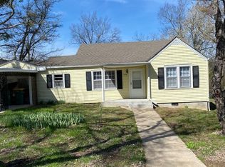 218 Hopkins Ave, Lewisburg, TN 37091