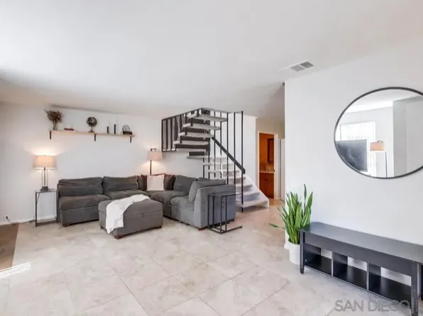 10718 Caminito Cascara, San Diego, CA 92108