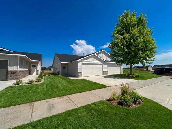 11774 W Wildwood Cir, Wichita, KS 67217