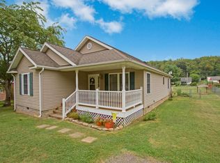 242 Brake Rd, Elliston, VA 24087