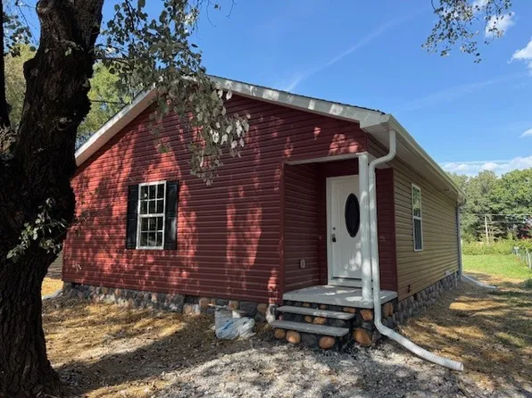 127 Freeman St, Tullahoma, TN 37388