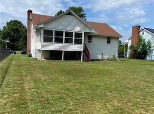 61 David Dr, Meriden, CT 06450