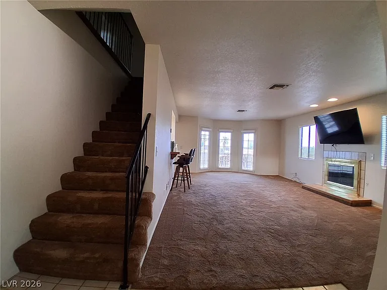 3958 Delos Dr — Photo 9