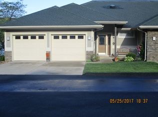 358 Arbor Glen Dr, Camdenton, MO 65020