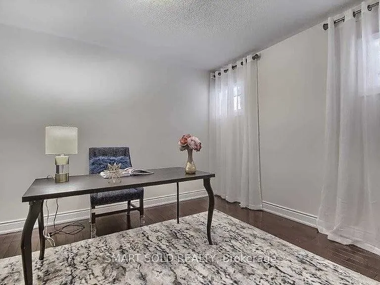 7 Barletta Dr — Photo 19