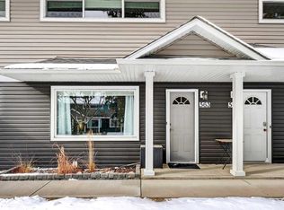 563 E Regal Park NE, Calgary, AB T2E0S6