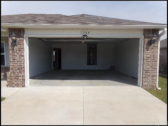1304 Yarrow Dr — Photo 19