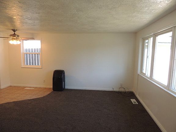 4th image of 1315 Kearney St