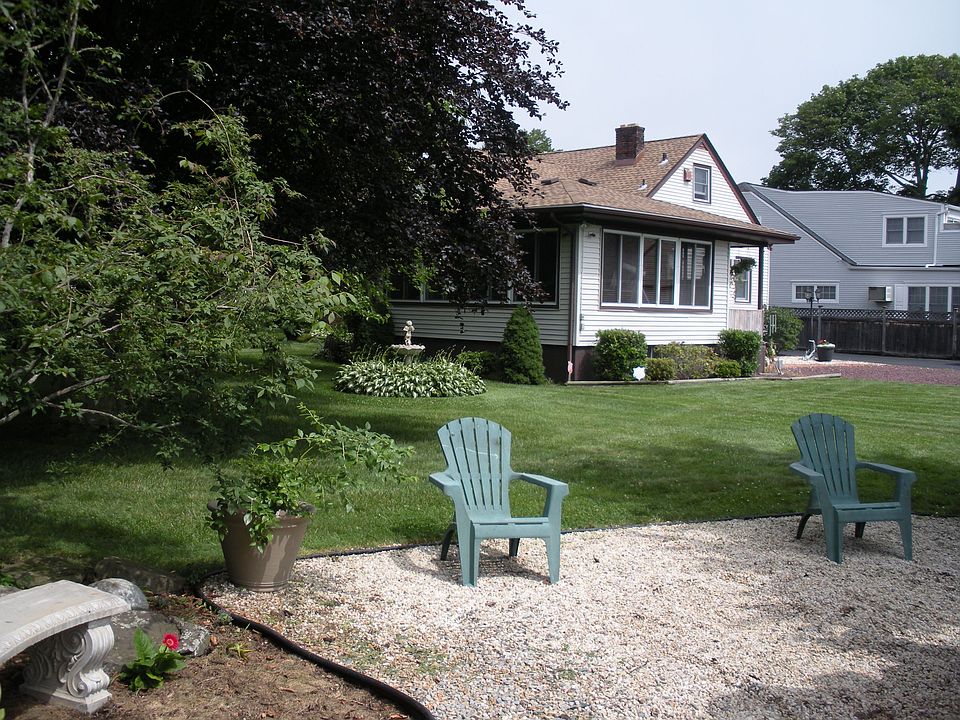 44 Lebrun Ave, Amityville, NY 11701 Zillow