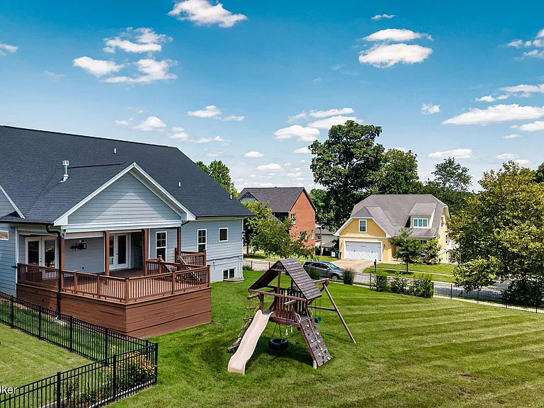 825 Artisan Pkwy — Photo 93