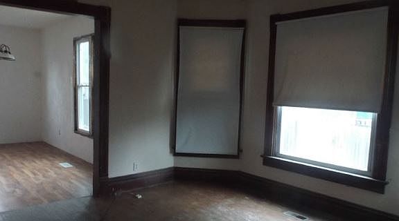 4th image of 750 Milton Ave