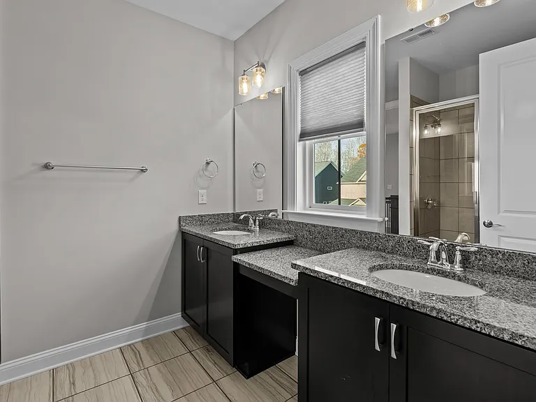 18314 Doves Crest Rd — Photo 36