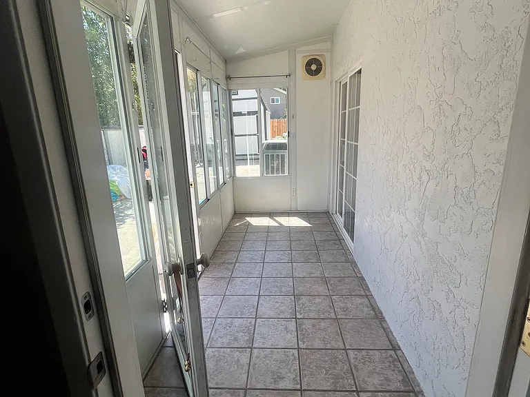 641 Cordelia Cir #A — Photo 12