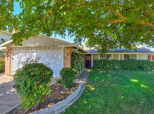 3525 Redgold Way, Sacramento, CA 95826