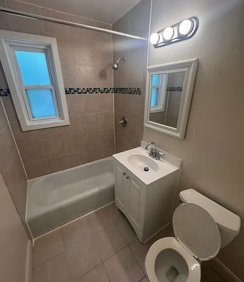 9422 Adelphi Rd #1 — Photo 10