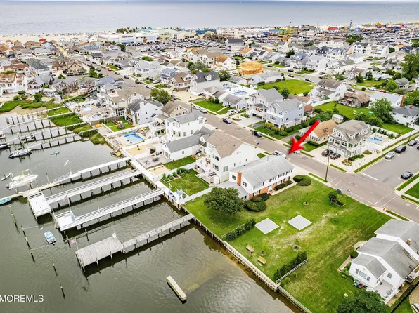 25 Niblick Street, Point Pleasant Beach, NJ 08742