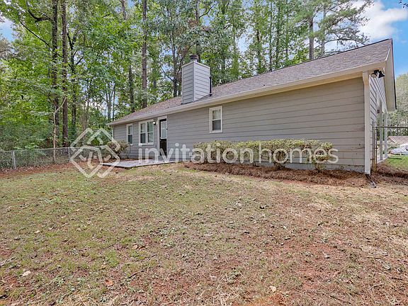 5th image of 4462 Marci St