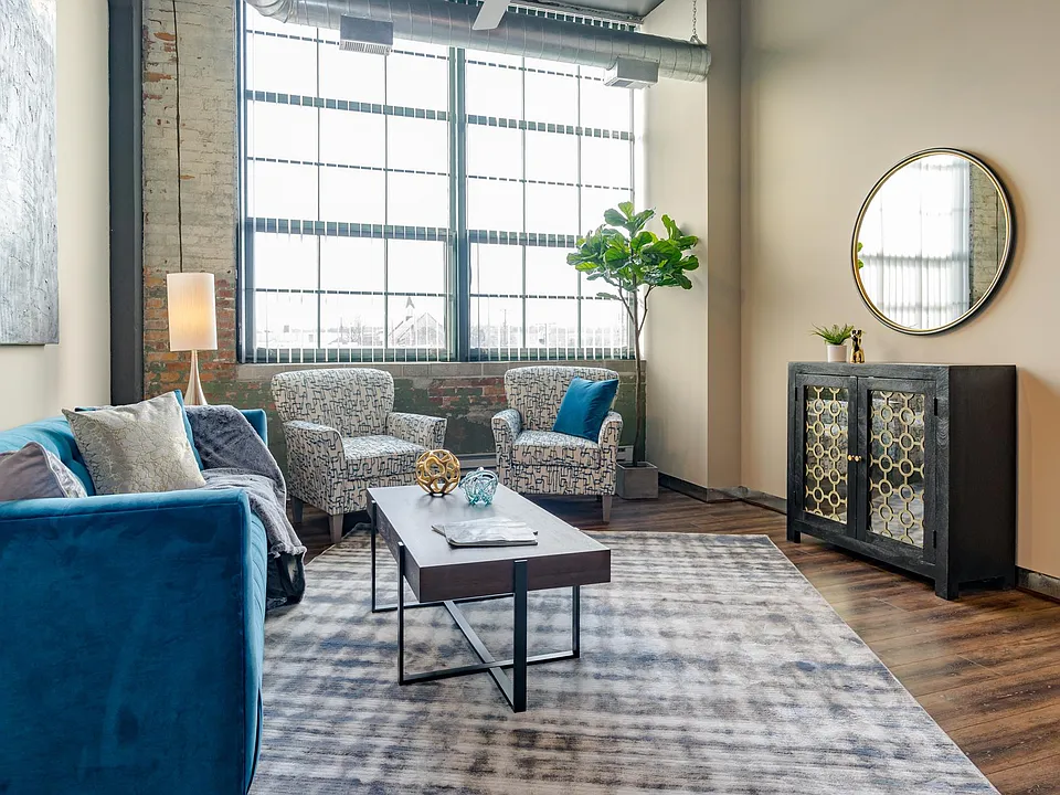 TipTop Apartments