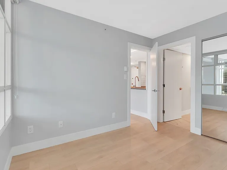 438 Seymour St #2503 — Photo 19