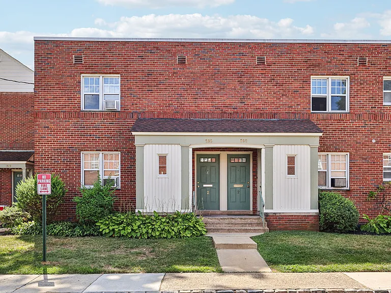 Greenwood Village Apartments — Photo 48
