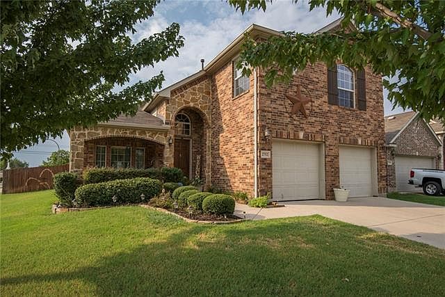 1st image of 2752 Triangle Leaf Dr