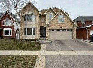 2133 Heidi Ave, Burlington, ON L7M 3P4