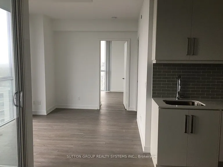 5180 Yonge St W #1601 — Photo 3