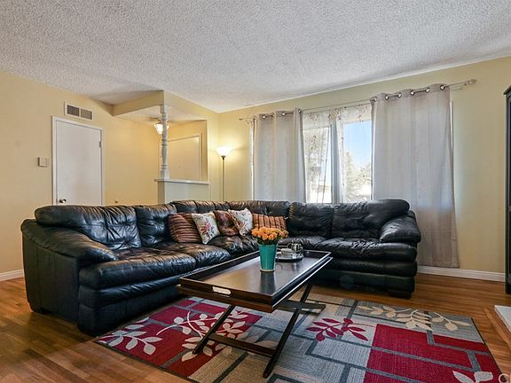 3rd image of 5011 Arden Dr