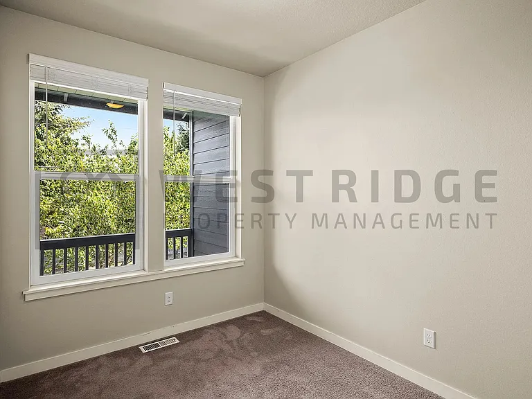 3111 NE 15th Ave — Photo 15