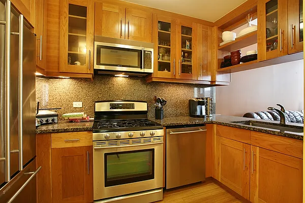 Sold by Corcoran | media 8