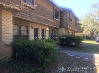 12097 117th St N, Seminole, FL 33778