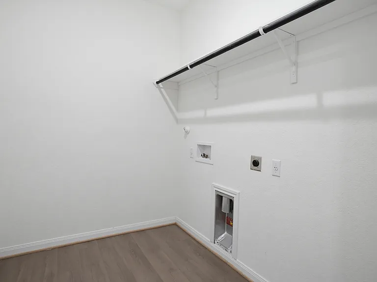 4811 Park Leaf — Photo 21