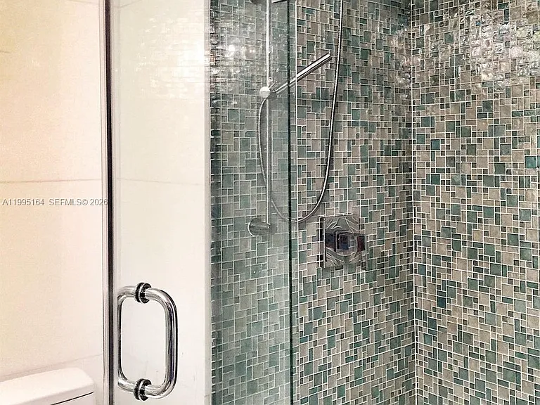 2301 Collins Ave #1507 — Photo 18