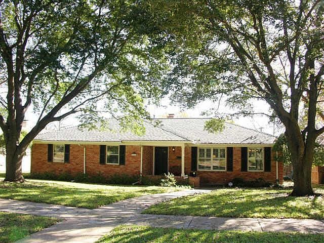 1st image of 9720 Parkford Dr