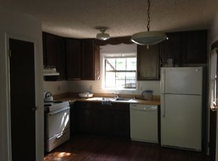 2807 Julius Felder St, Cayce, SC 29033