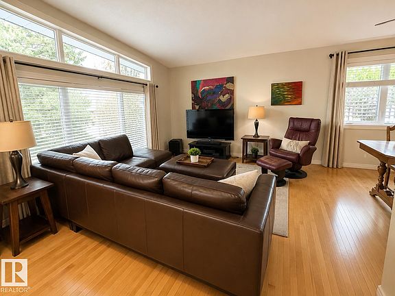 5th image of 10648 Rowland Rd NW