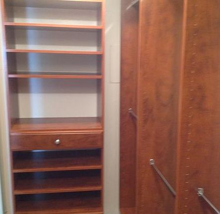 4th image of 3610 Yacht Club Dr APT 1106