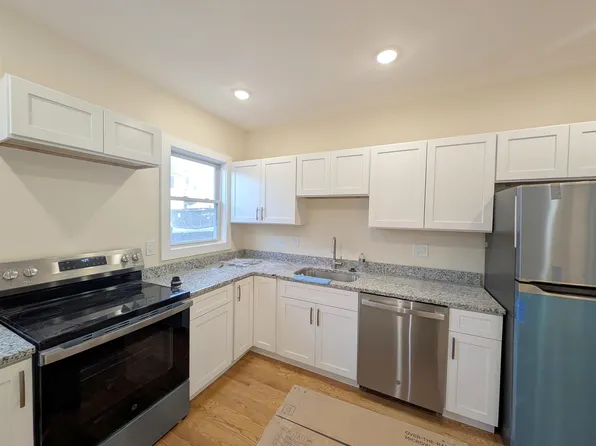 7 Lowell Cir, Somerville, MA