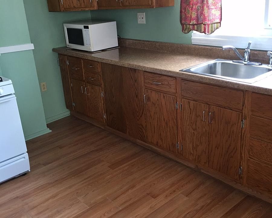 2nd image of 445 Taylor St #1