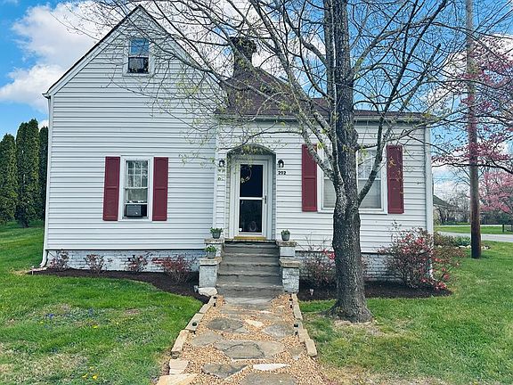 2nd image of 202 W Crawford Ave